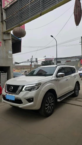 Nissan Terra