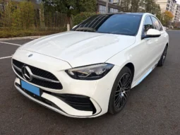 
										Mercedes-Benz C Class full									