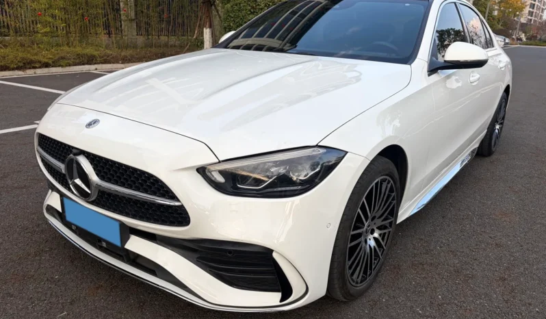 
								Mercedes-Benz C Class full									