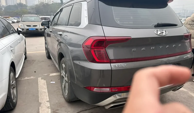 
								Hyundai Santafe full									