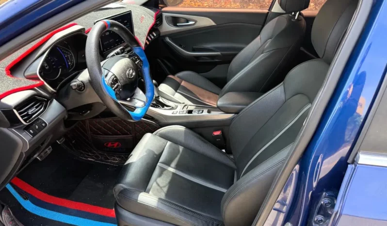 
								Hyundai La Festa full									