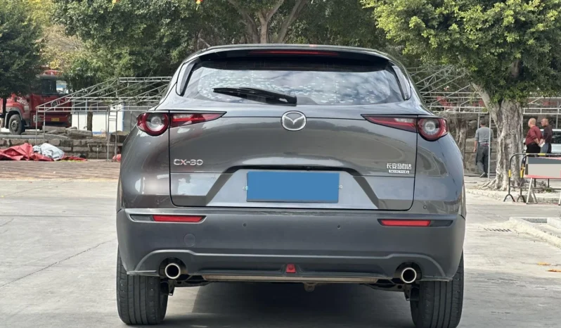 
								Mazda CX-30 full									