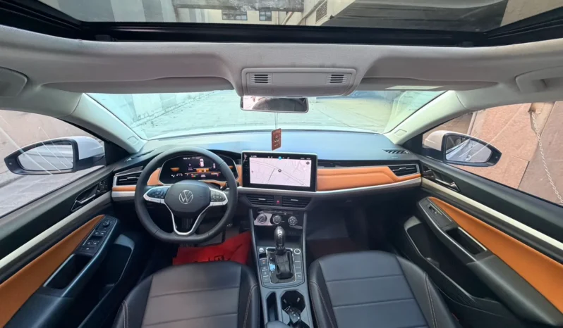 
								Volkswagen Bora full									