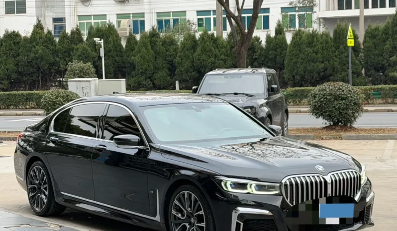 
								BMW 7 Series full									