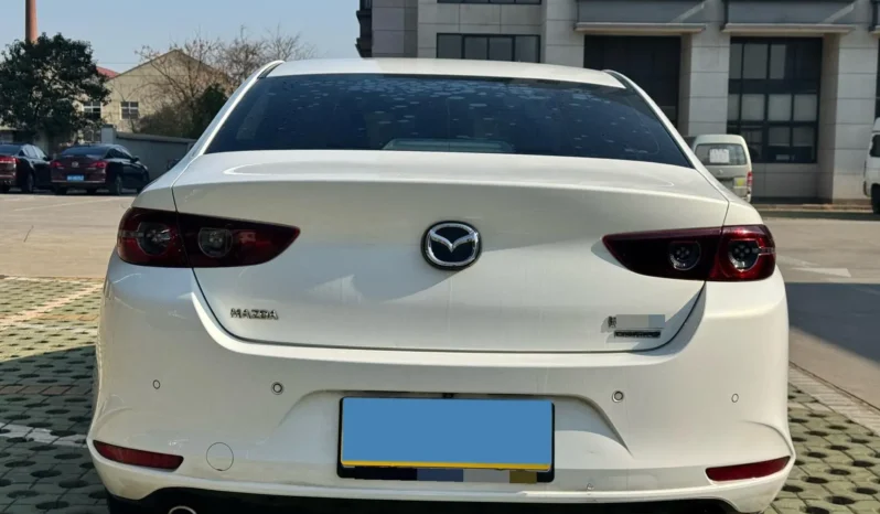 
								Mazda 3 Axela full									