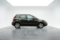 
										Suzuki SX4 full									