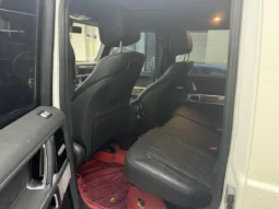 
										Mercedes-Benz G Class full									