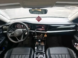 
										Volkswagen Passat full									