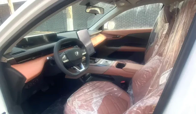 
								Changan EadoPHEV full									