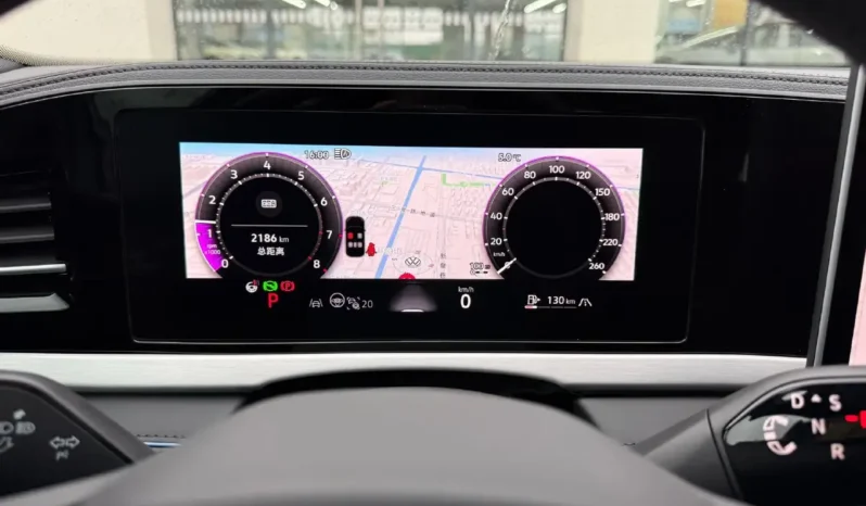 
								Volkswagen Passat full									