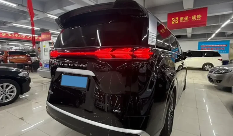 
								HongQi HS7 full									