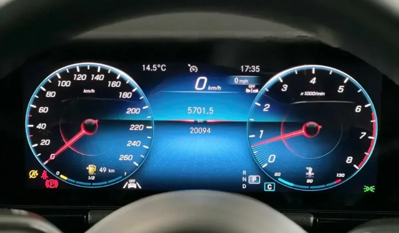 
								Mercedes-Benz GLA full									