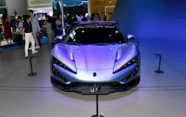 BYD Yangwang U9